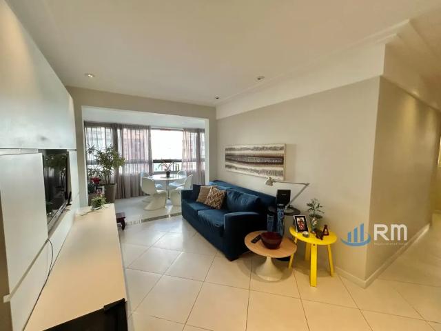 Apartamento para Venda em Salvador/BA Pituba 3 Quartos