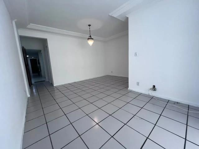 Apartamento para Venda em Salvador/BA Pituba 3 Quartos
