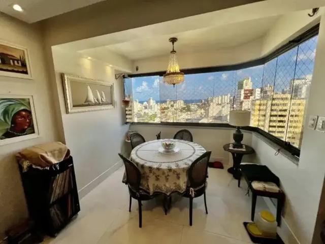 Apartamento para Venda em Salvador/BA Pituba 3 Quartos