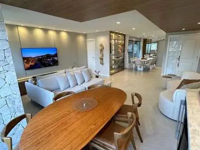 Apartamento para Venda em Salvador/BA Pituba 3 Quartos