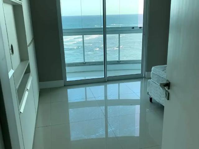 Apartamento para Venda em Salvador/BA Pituba 3 Quartos