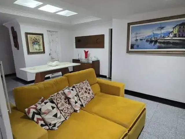 Apartamento para Venda em Salvador/BA Pituba 3 Quartos