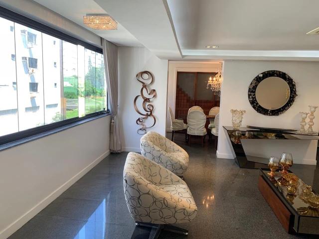 Apartamento para Venda em Salvador/BA Pituba 3 Quartos