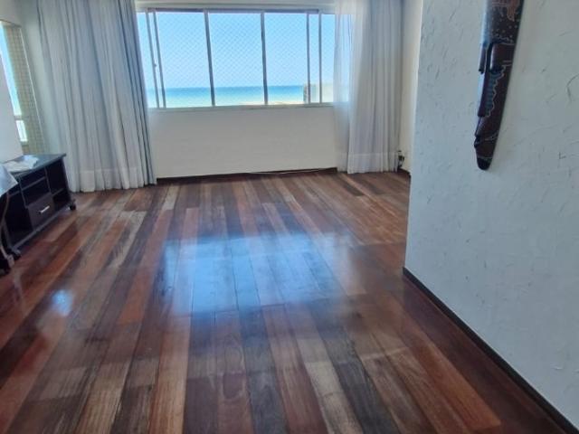 Apartamento para Venda em Salvador/BA Pituba 3 Quartos