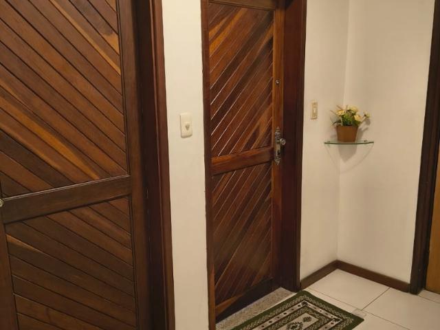 Apartamento para Venda em Salvador/BA Pituba 3 Quartos