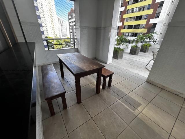 Apartamento para Venda em Salvador/BA Pituba 3 Quartos