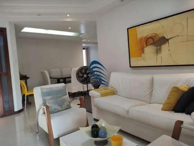 Apartamento para Venda em Salvador/BA Pituba 4 Quartos