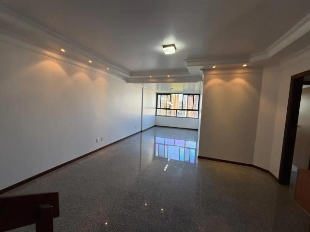 Apartamento para Venda em Salvador/BA Pituba 4 Quartos