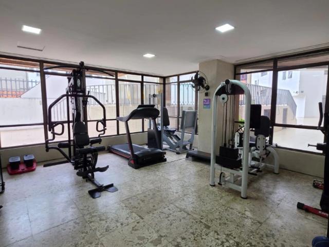 Apartamento para Venda em Salvador/BA Pituba 4 Quartos