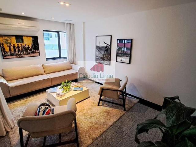 Apartamento para Venda em Salvador/BA Pituba 4 Quartos