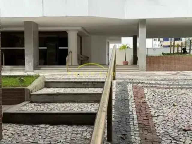 Apartamento para Venda em Salvador/BA Pituba 4 Quartos