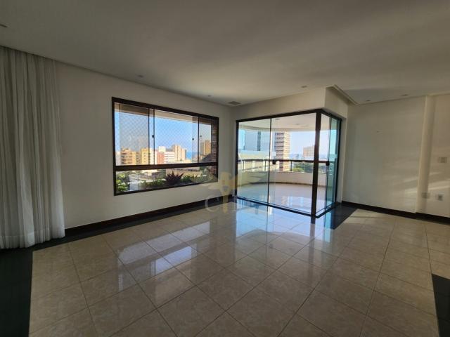 Apartamento para Venda em Salvador/BA Pituba 4 Quartos