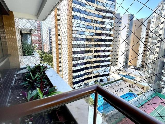 Apartamento para Venda em Salvador/BA Pituba 4 Quartos