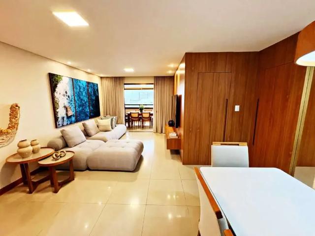 Apartamento para Venda em Salvador/BA Pituba 4 Quartos