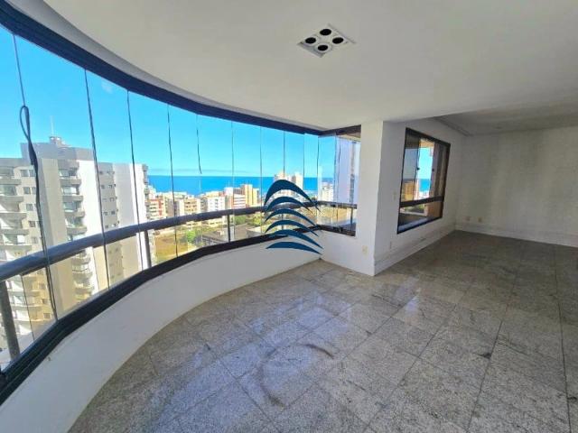 Apartamento para Venda em Salvador/BA Pituba 4 Quartos