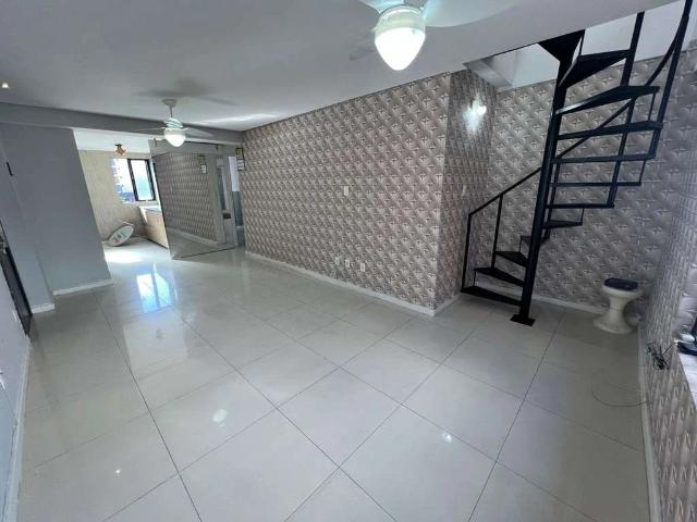 Apartamento para Venda em Salvador/BA Pituba 4 Quartos