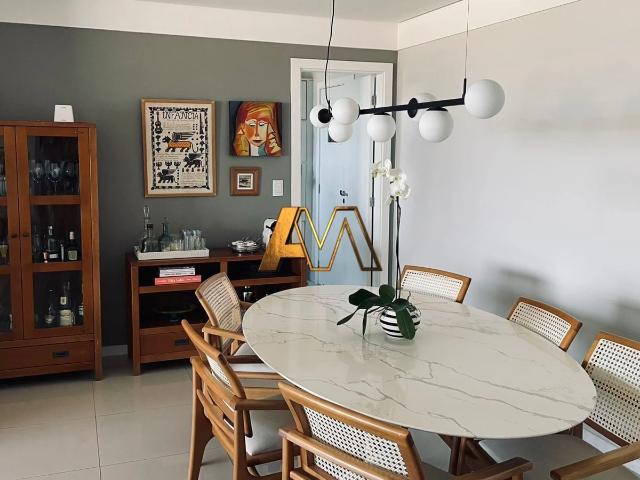 Apartamento para Venda em Salvador/BA Piatã 4 Quartos