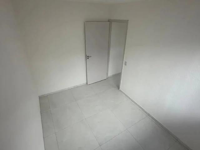 Apartamento para Venda em Salvador/BA Piatã 2 Quartos