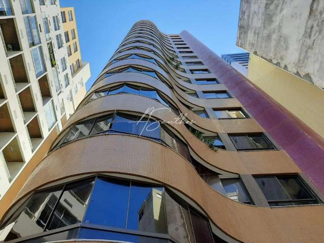 Apartamento para Venda em Salvador/BA Vitória 4 Quartos