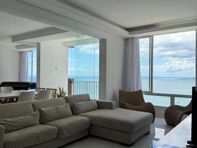 Apartamento para Venda em Salvador/BA Vitória 4 Quartos