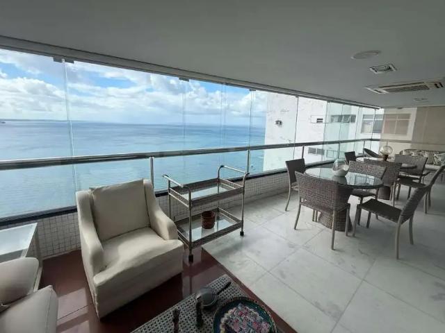 Apartamento para Venda em Salvador/BA Vitória 4 Quartos