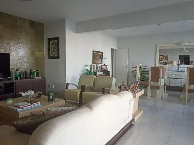 Apartamento para Venda em Salvador/BA Vitória 4 Quartos