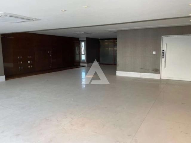 Apartamento para Venda em Salvador/BA Vitória 4 Quartos