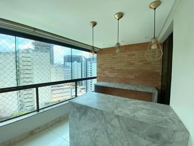 Apartamento para Venda em Salvador/BA Vitória 4 Quartos