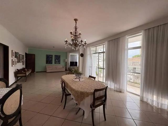 Apartamento para Venda em Salvador/BA Vitória 4 Quartos