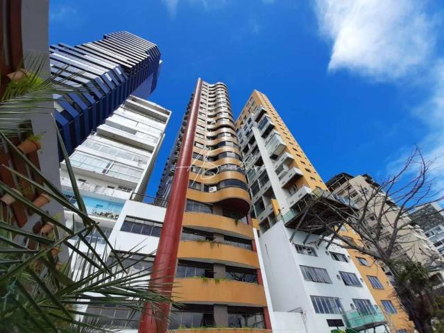 Apartamento para Venda em Salvador/BA Vitória 3 Quartos