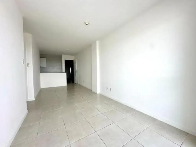 Apartamento para Venda em Salvador/BA Vila Laura 2 Quartos