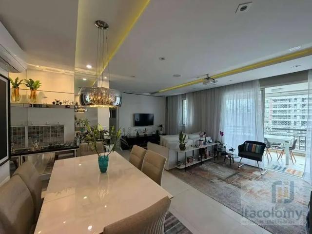 Apartamento para Venda em Santana de Parnaíba/SP Tamboré 3 Quartos