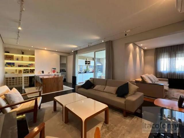 Apartamento para Venda em Santana de Parnaíba/SP Tamboré 3 Quartos