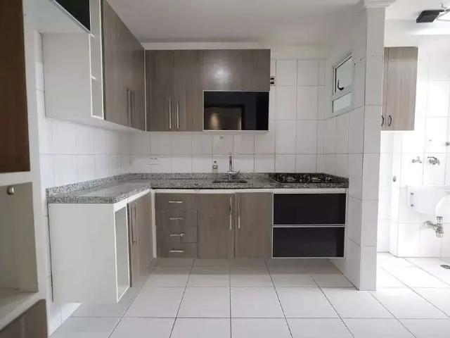 Apartamento para Venda em Santo André/SP Parque Jaçatuba 3 Quartos