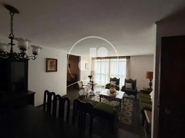 Apartamento para Venda em Santo André/SP Vila Bastos 4 Quartos