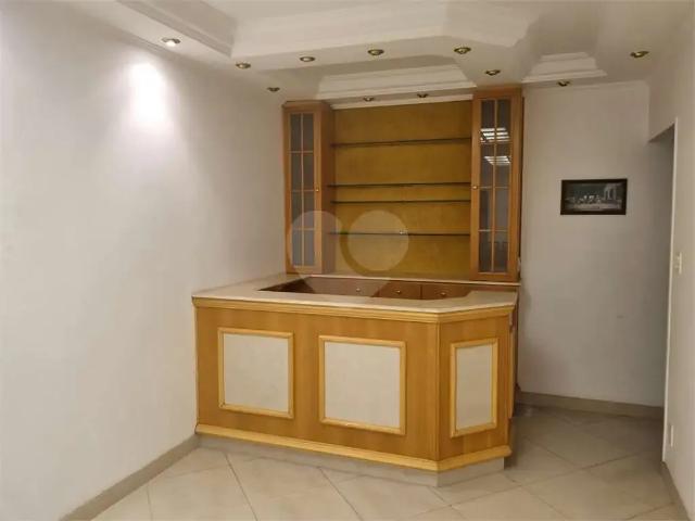 Apartamento para Venda em Santos/SP Marapé 3 Quartos