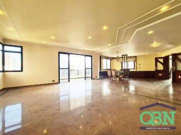 Apartamento para Venda em Santos/SP Embaré 4 Quartos