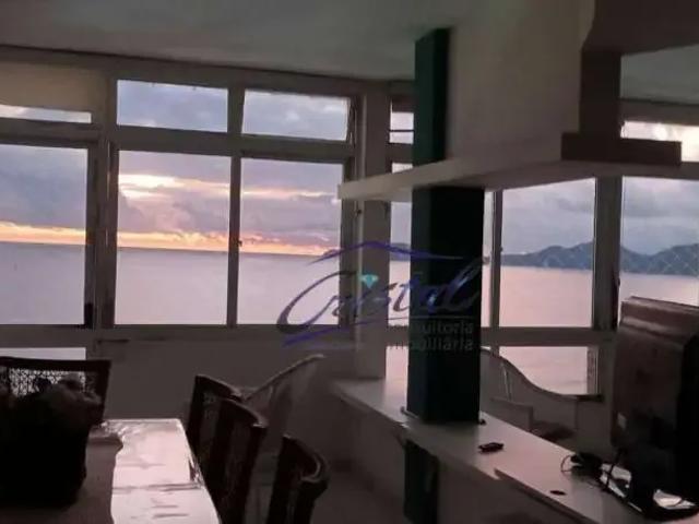 Apartamento para Venda em Santos/SP Embaré 2 Quartos