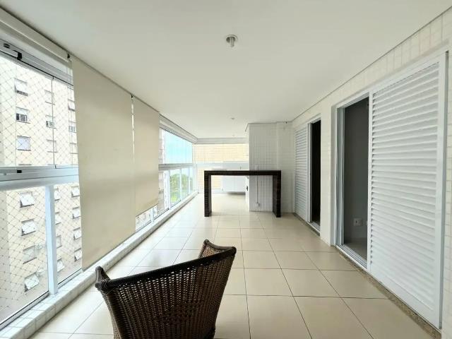 Apartamento para Venda em Santos/SP Embaré 3 Quartos