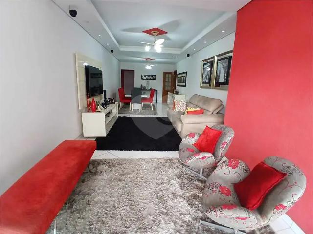 Apartamento para Venda em Santos/SP Gonzaga 3 Quartos