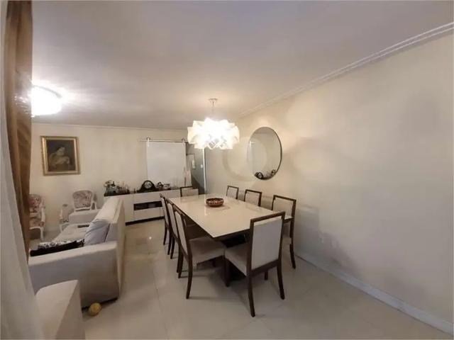 Apartamento para Venda em Santos/SP Gonzaga 3 Quartos