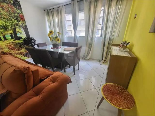 Apartamento para Venda em Santos/SP Gonzaga 2 Quartos