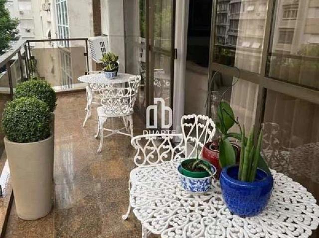 Apartamento para Venda em Santos/SP Gonzaga 4 Quartos