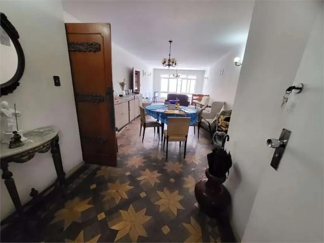 Apartamento para Venda em Santos/SP Gonzaga 4 Quartos