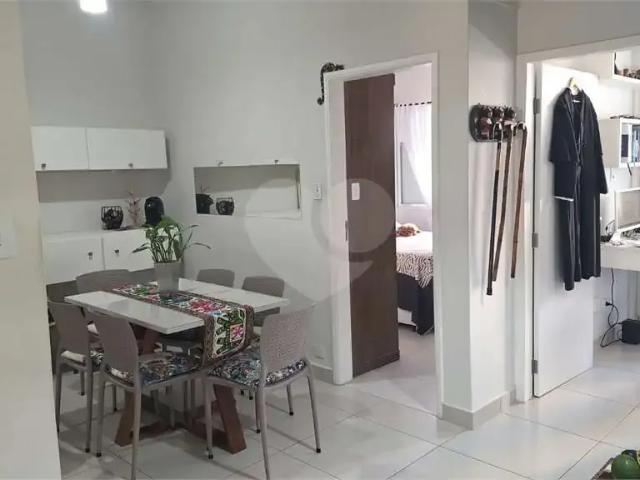 Apartamento para Venda em Santos/SP José Menino 2 Quartos