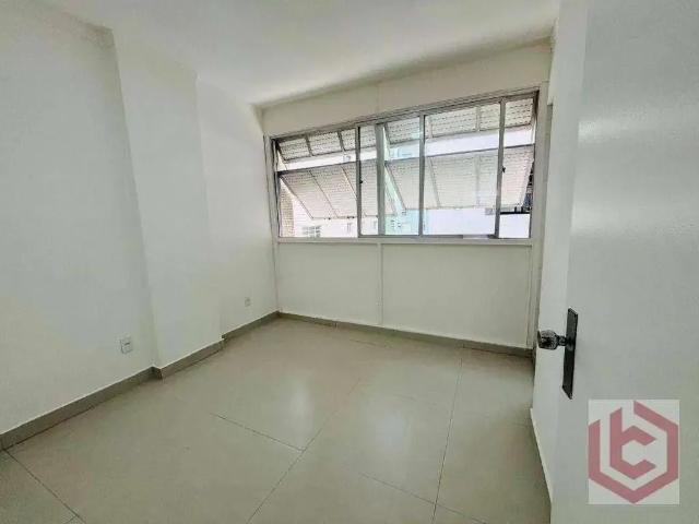 Apartamento para Venda em Santos/SP Pompéia 2 Quartos