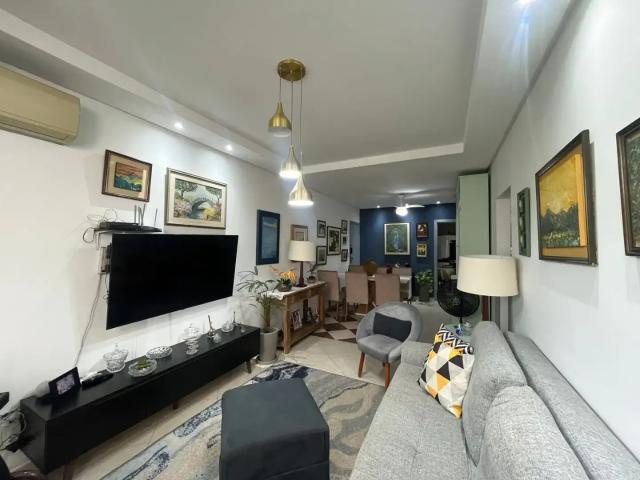 Apartamento para Venda em Santos/SP Ponta da Praia 2 Quartos