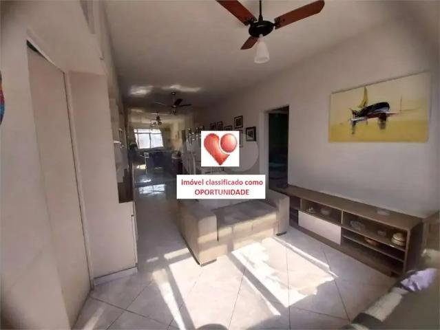 Apartamento para Venda em Santos/SP Ponta da Praia 2 Quartos