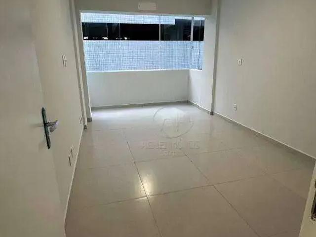 Apartamento para Venda em Santos/SP Ponta da Praia 2 Quartos