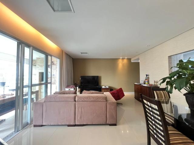 Apartamento para Venda em Santos/SP Ponta da Praia 3 Quartos